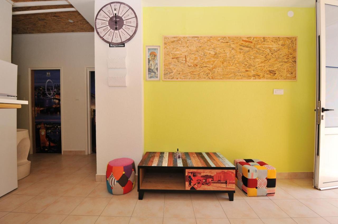 Oasis Hostel Split Eksteriør billede
