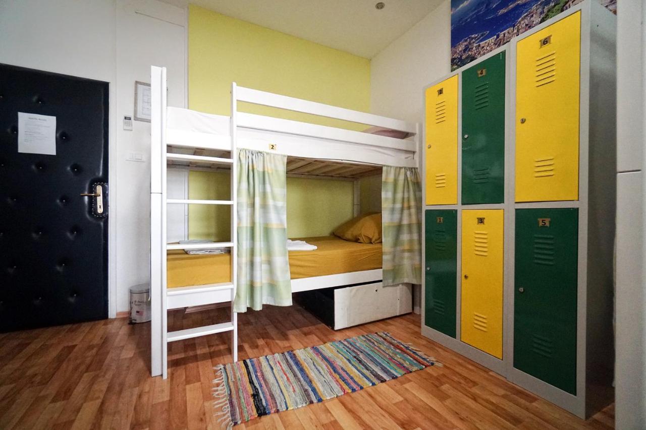 Oasis Hostel Split Eksteriør billede